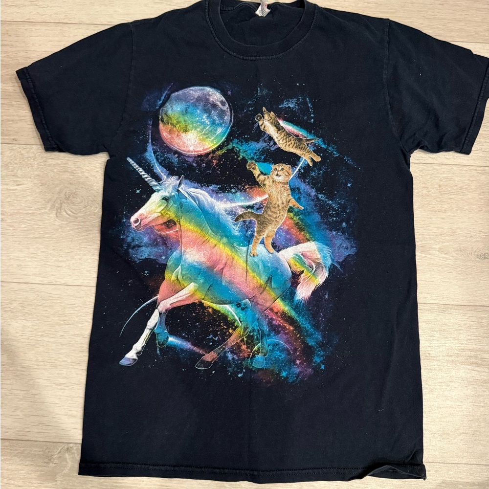 Vintage Fruit of the Loom Navy T-Shirt with Cosmic Cat Design